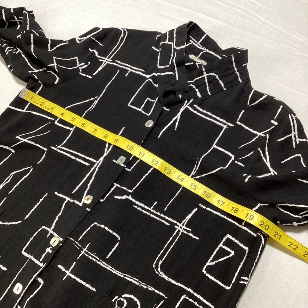 John Mark Black and White Abstract Button Down Roll Sleeve Shirt - Picture 10 of 12